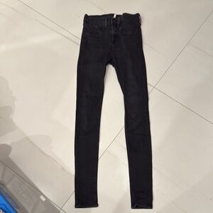 Black Skinny Jeans
